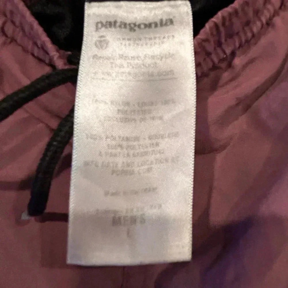 Men’s Patagonia shorts size large - Picture 3 of 3